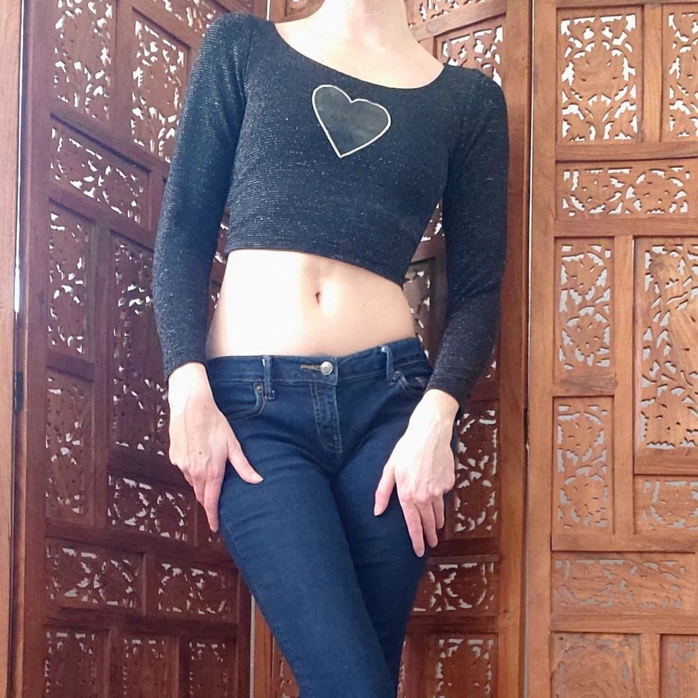 Vintage 90s Aziz Heart and shimmer crop top